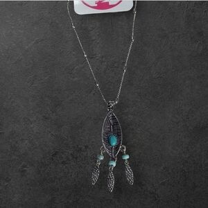 NWT nadineWest Faux Turquoise and Silver Dangle Necklace ~18"